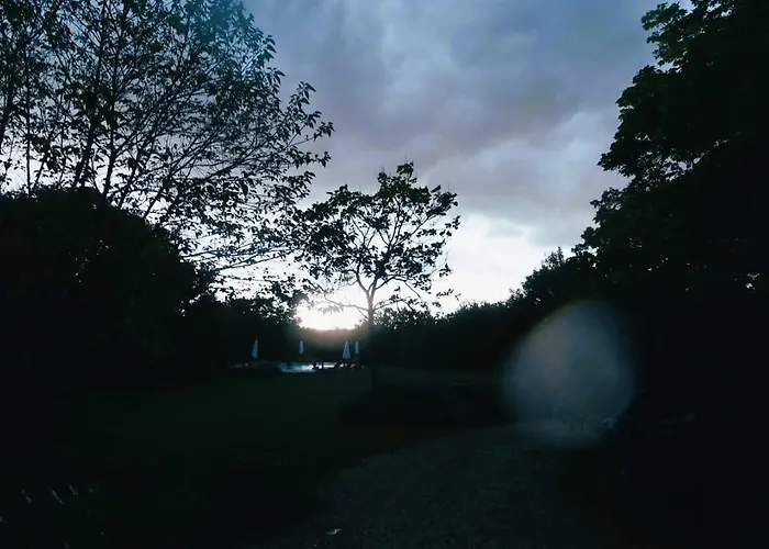 L' Embrassement Le Luquet Beauzeil 82 بيت للعطل