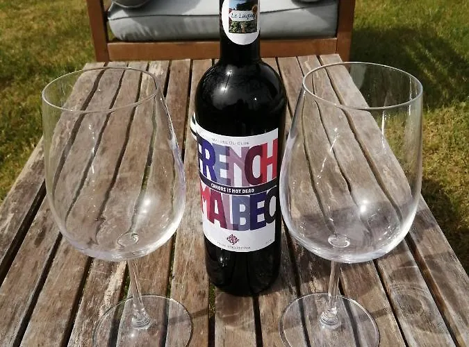 L' Embrassement Le Luquet Beauzeil 82 *